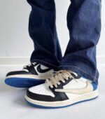 AIR JORDAN 1 Low TRAVIS SCOTT FRAGMENT – תמונה 2