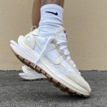 Nike Vaporwaffle Sacai Sail Gum – תמונה 3