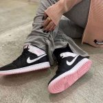 ⁦AIR JORDAN 1 Mid ARCTIC PINK BLACK 02⁩ – תמונה ⁦2⁩