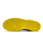 Dunk High Varsity Maize