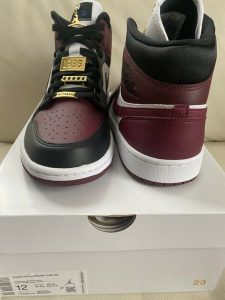 AIR JORDAN 1 MID Se BLACK DARK BEETROOT – תמונה 2