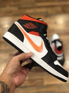⁦Air Jordan 1 Mid Zig-Zag⁩ – תמונה ⁦2⁩