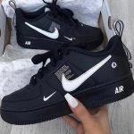Nike AIR FORCE 1 LV8 UTILITY BLACK – תמונה 5