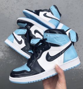 AIR JORDAN 1 Retro HIGH UNC PATENT