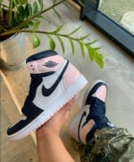 Air Jordan 1 High Og Bubble Gum