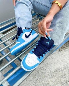 AIR JORDAN 1 Low UNC (2021) – תמונה 2
