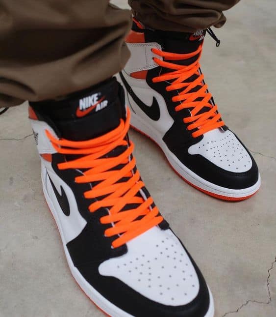 AIR JORDAN 1 Retro HIGH OG ELECTRO ORANGE