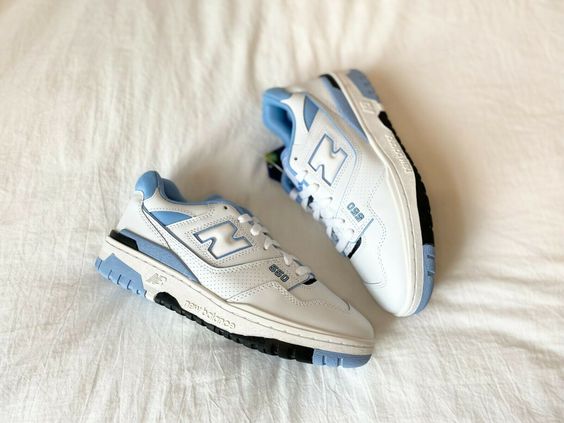 New Balance 550 UNC
