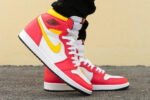 AIR JORDAN 1 HIGH Og LIGHT FUSION RED