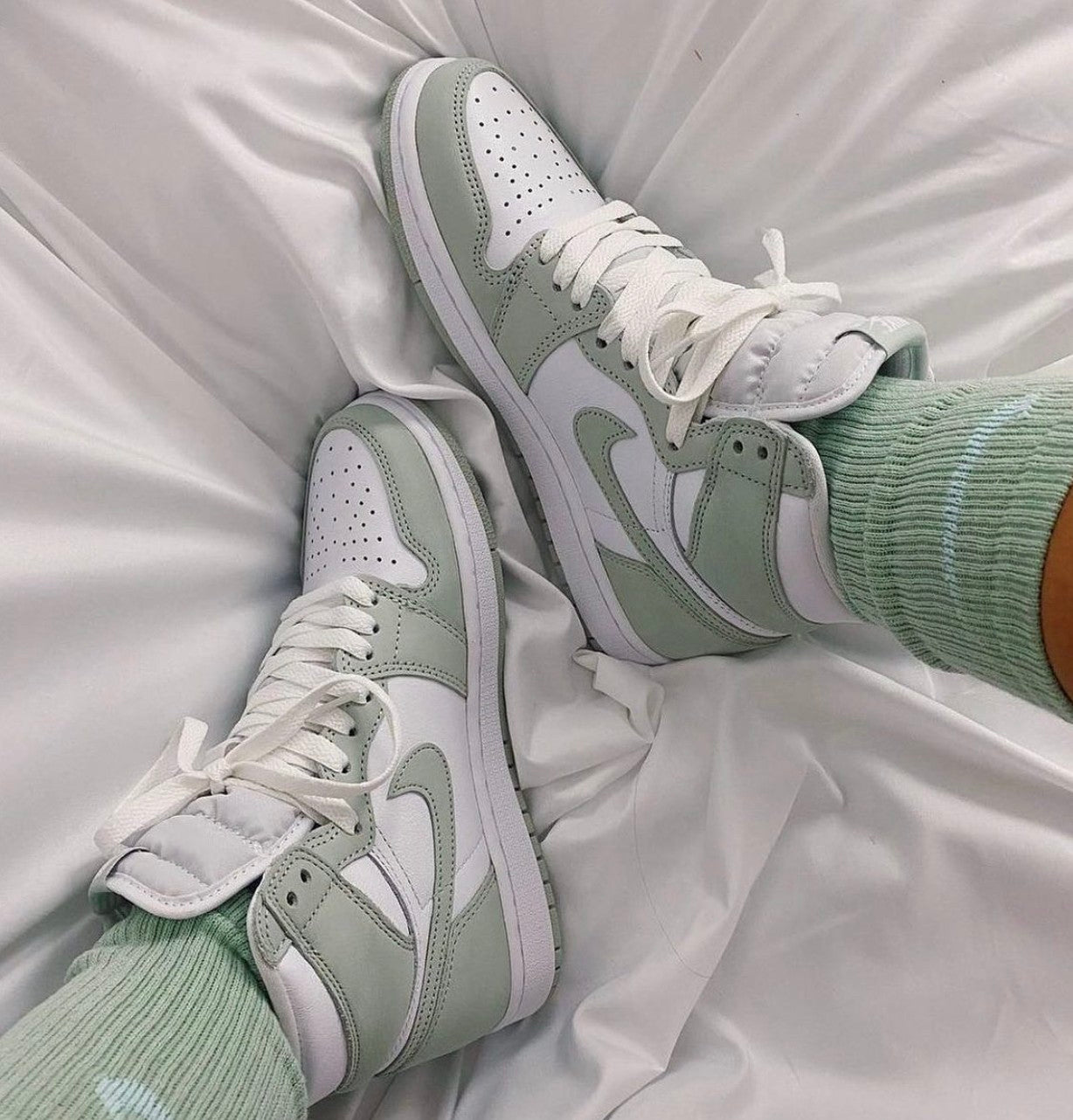 AIR JORDAN 1 HIGH Og SEAFOAM