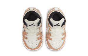 Air Jordan 1 Mid Kids SPLATTER – תמונה 4