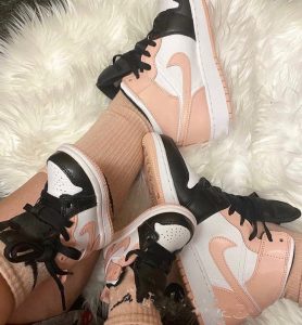 Air Jordan 1 Mid Kids 640735-133 – תמונה 4