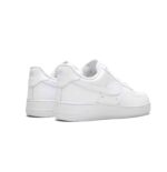 Nike AIR FORCE 1 TRIPLE WHITE – תמונה 3