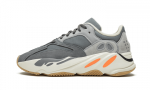 Yeezy 700 MAGNET