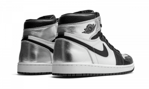 AIR JORDAN 1 Retro HIGH OG SILVER TOE