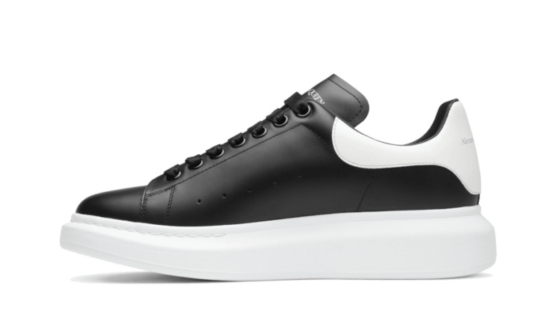 Alexander McQueen OVERSIZED BLACK WHITE