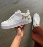 Air Force 1 Low LX Lucky Charms White – תמונה 5