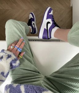 AIR JORDAN 1 Low COURT PURPLE – תמונה 5