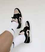 Air Jordan 1 Low Black Guava Ice – תמונה 2