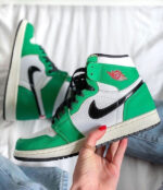 AIR JORDAN 1 High LUCKY GREEN