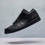 AIR JORDAN 1 Low TRIPLE BLACK – תמונה 2