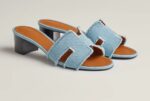 כפכף הרמס לנשים בצבע ג'ינס | Hermes Oasis sandal