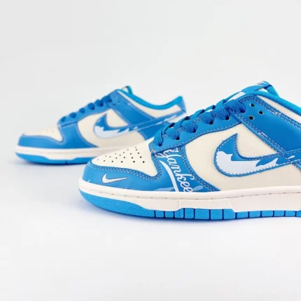 נייק דאנק נמוכות | SB Dunk Low x Yankees - Yankee Ice
