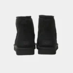מגפי האג | UGG CLASSIC MINI II BOOT BLACK