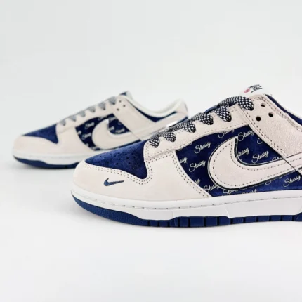 נייק דאנק נמוכות | SB Dunk Low x Stüssy - Midnight Blue