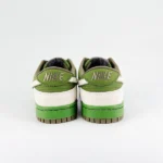 נייק דאנק נמוכות | SB Dunk Low x Gucci - Dirt Green