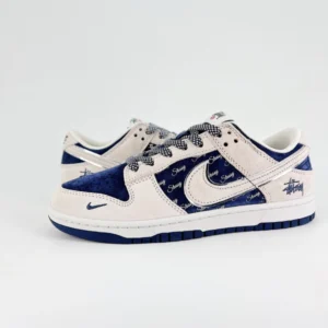 נייק דאנק נמוכות | SB Dunk Low x Stüssy - Midnight Blue