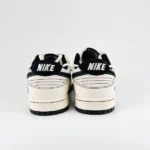 נייק דאנק נמוכות | SB Dunk Low x The North Face - Snow Black
