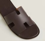 ⁦כפכף הרמס בצבע חום | Hermes izmir Sandal⁩ – תמונה ⁦4⁩
