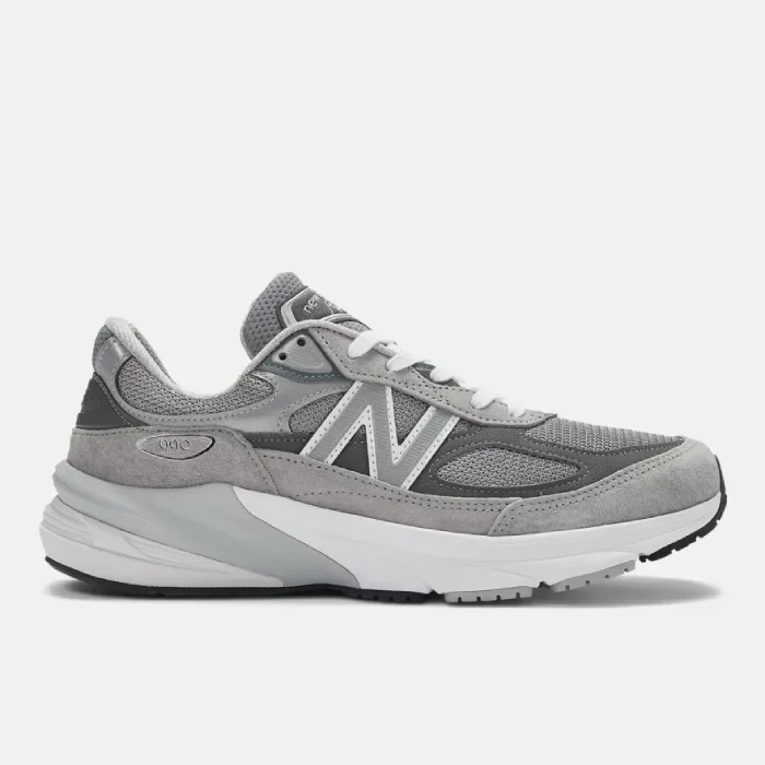נעל ניו באלאנס 990v6 בצבע אפור