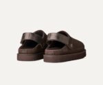 סנדל האג בצבע חום כהה | UGG Goldenstar Clog – תמונה 4