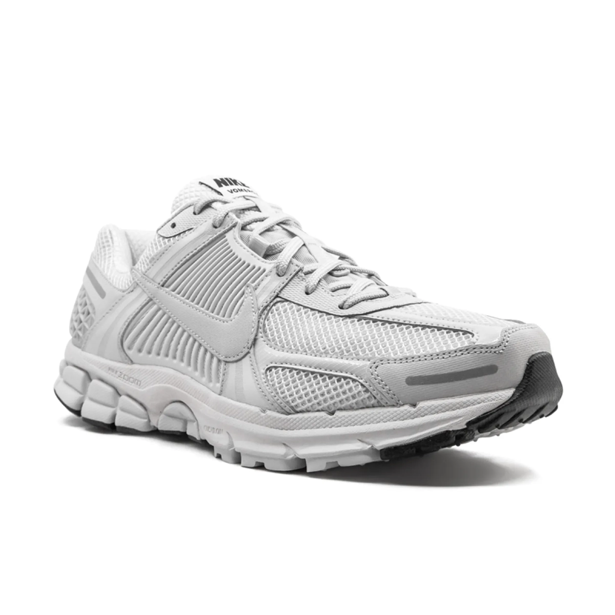 נעלי נייק וומרו 5 בצבע אפור - Nike Zoom Vomero 5 SP Vast Grey