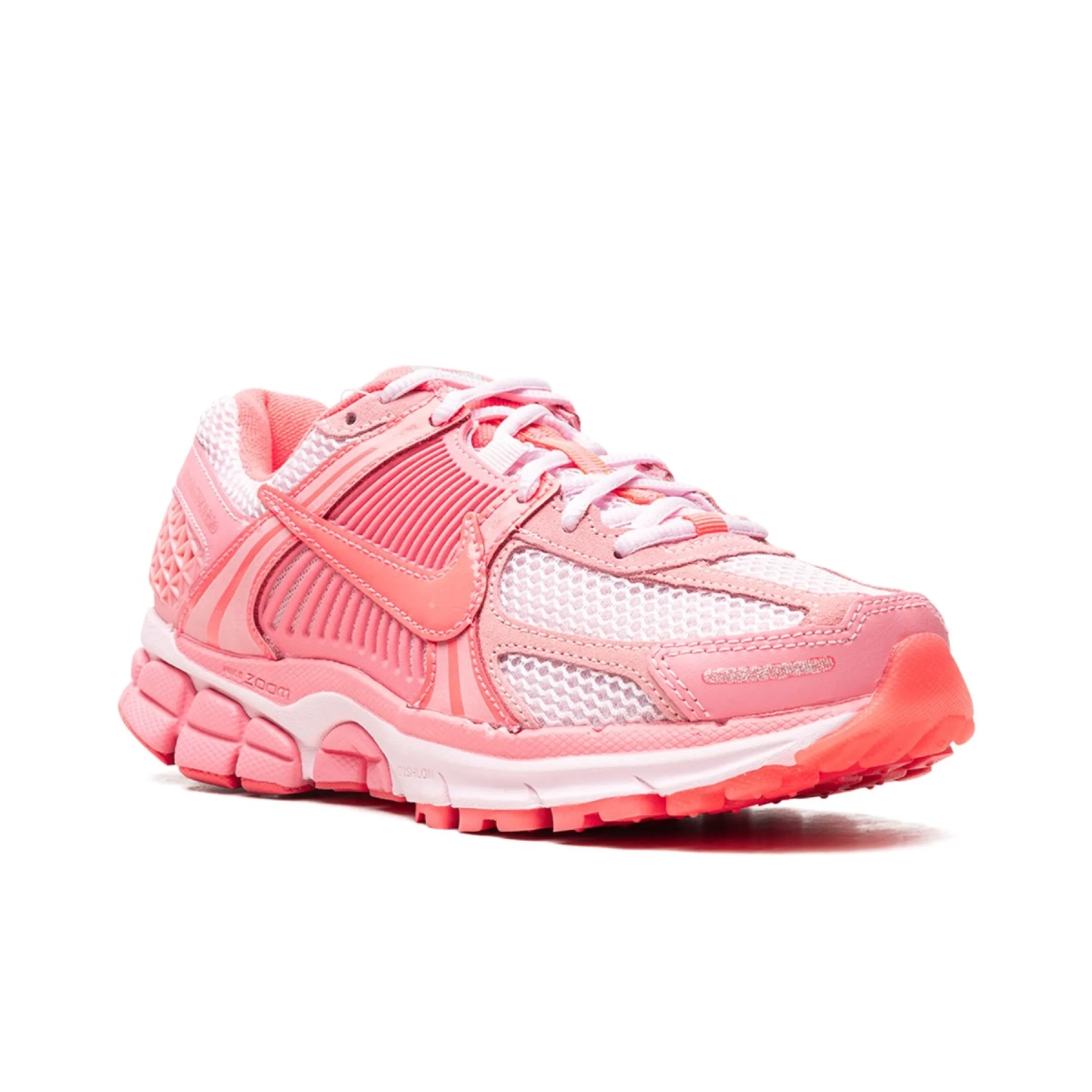 נעלי נייק וומרו 5 בצבע ורוד - Nike Zoom Vomero 5 Triple Pink