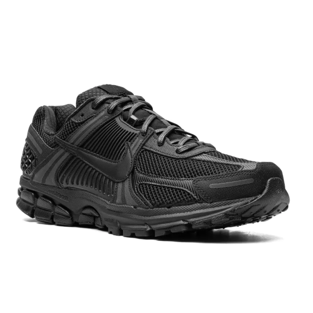 נעלי נייק וומרו 5 צבע שחור - Nike Zoom Vomero 5 Triple Black