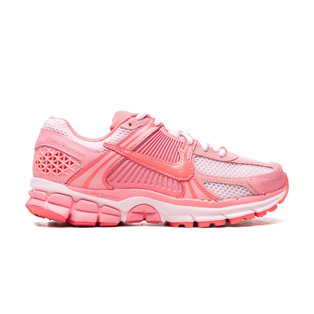 נעלי נייק וומרו 5 בצבע ורוד - Nike Zoom Vomero 5 Triple Pink