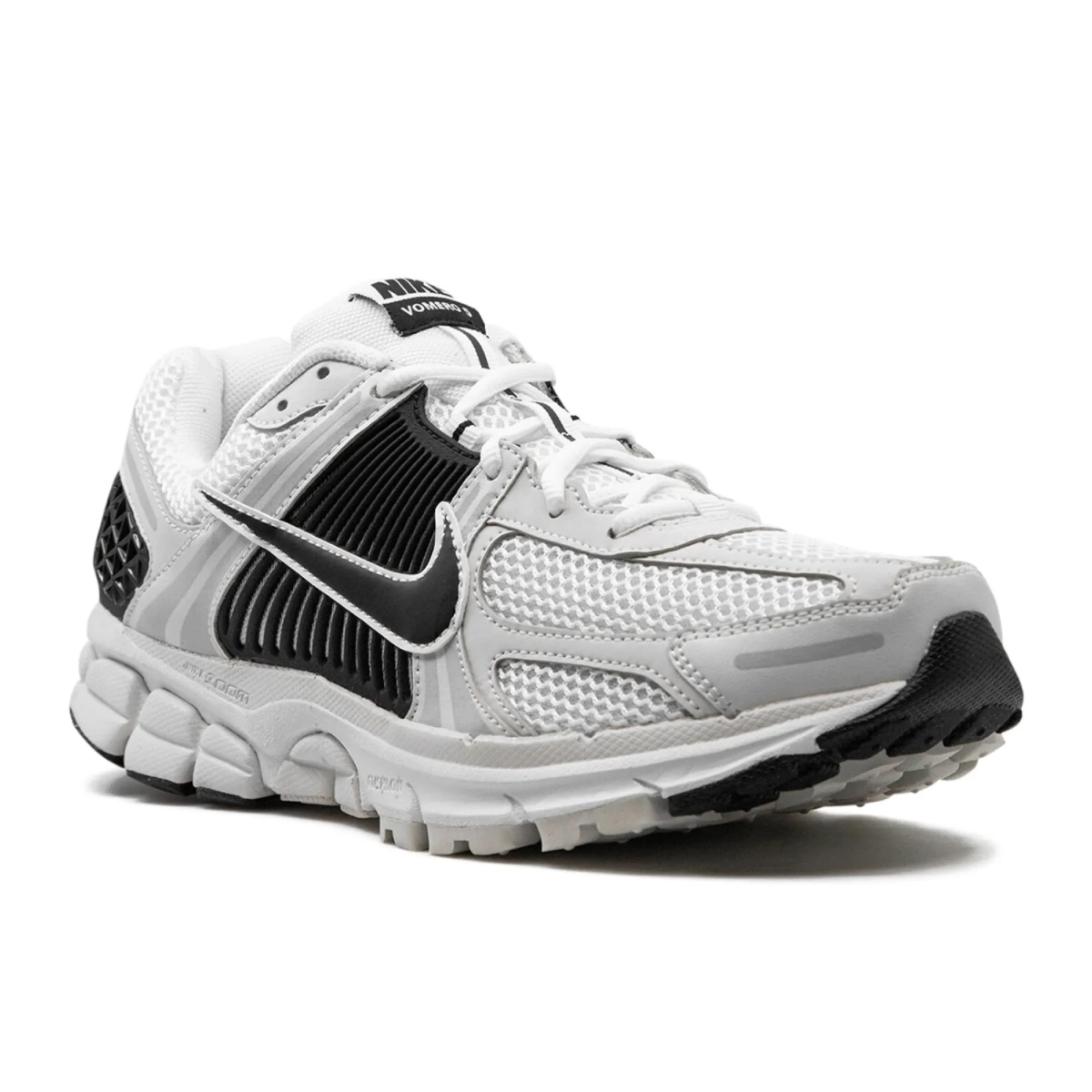 נעלי נייק וומרו 5 בצבע לבן שחור - Nike Zoom Vomero 5 White-Black